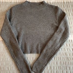NWOT BRANDY MELVILLE grey knit sweater